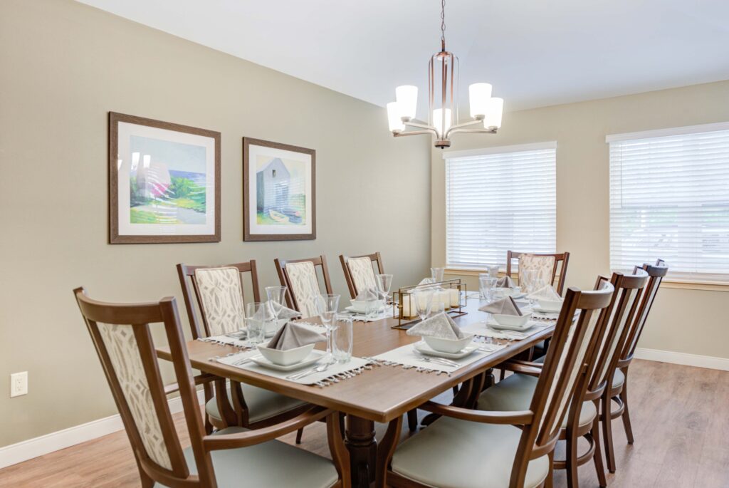 8440-South-Military-Trail-Boynton-Beach-FL-33436-USA_20220810_009-Copy - Windward Palms Elegant private dining room at Windward Palms, a top choice for senior living in Delray Beach.